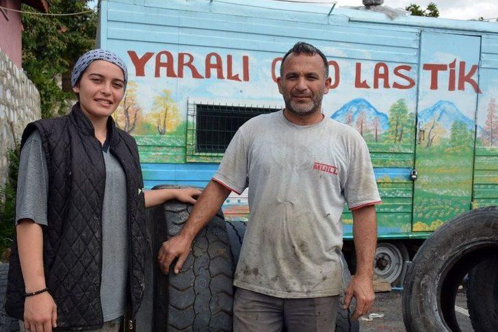 16 Yaşındaki Kız Hem Okuyor Hem De Babasının Yanında Lastik Tamirciliği Yapıyor G2