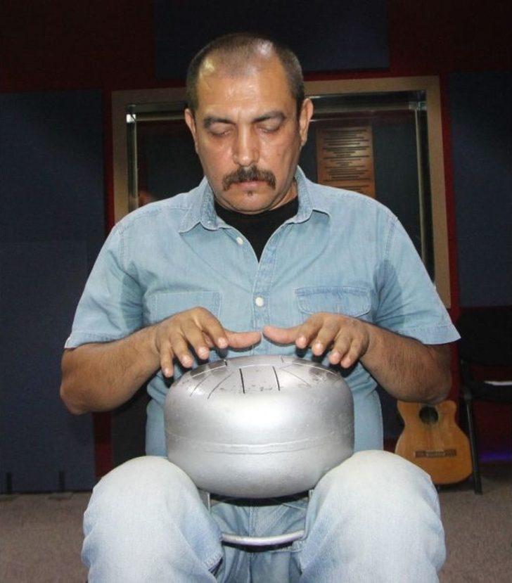 Piknik Tüpünden Enstrüman Yaptı, Şimdi Konser Veriyor G4