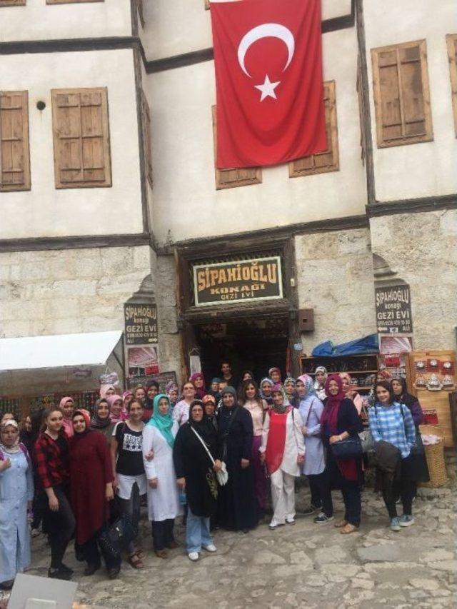 Pursaklarlı Kadınlara Safranbolu Ve Amasra Gezisi