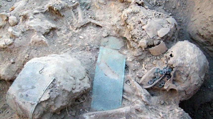 2 Bin 750 Yıllık Urartu Nekropol&uuml; G&uuml;n Işığına Kavuştu