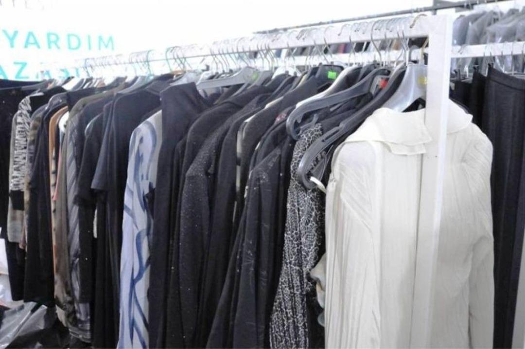 İhtiya&ccedil; Sahibi Vatandaşların Bayramlık Sıkıntısını Dost Eli Giderdi