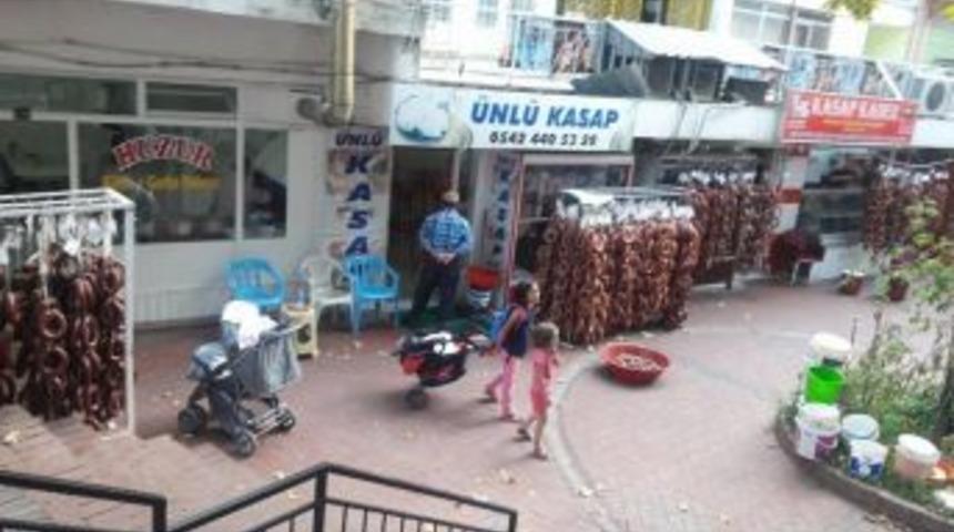 Simav&rsquo;da Sucuk &Uuml;retimi Hızlandı