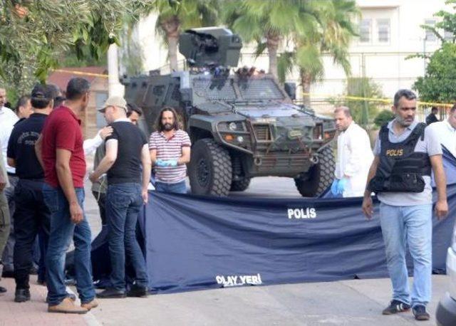 Mersin'de Polis Merkezine Saldırı Girişiminde Bulunan Suriyeli Canlı Bomba Öldürüldü - Ek Fotoğraflar