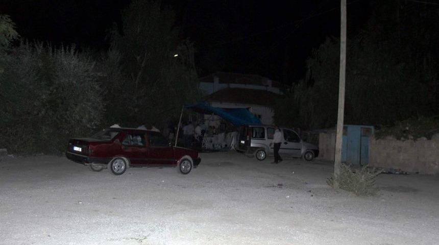 S&uuml;nnet D&uuml;ğ&uuml;n&uuml;ndeki Silahlı Kavgada Ağır Yaralanan Şahıs Hayatını Kaybetti