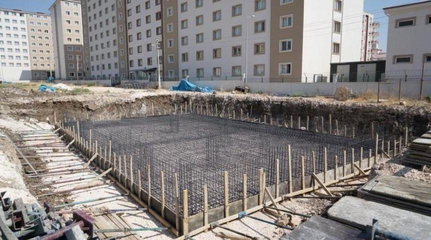 Altınşehir Mahallesinde Taziye Evinin Temeli Atıldı