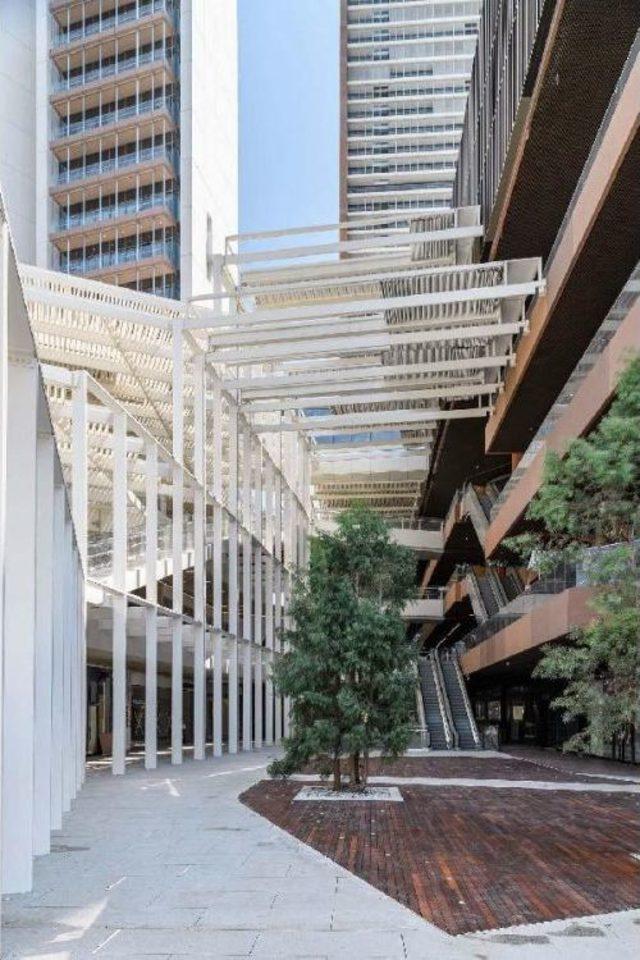 490 Milyon Liralık Ege Perla A&ccedil;ıldı 2