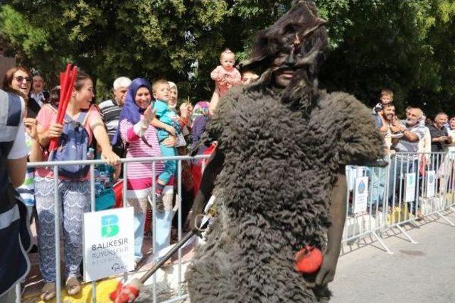 Balıkesir'de Kurtuluş Coşkusuna Tülütabak Damgası