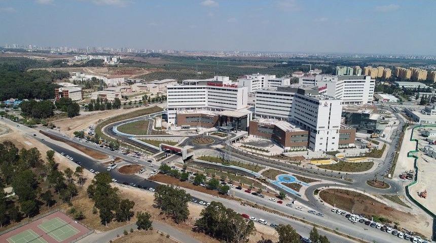 Şehir Hastanesi Girişine D&ouml;nel Kavşak