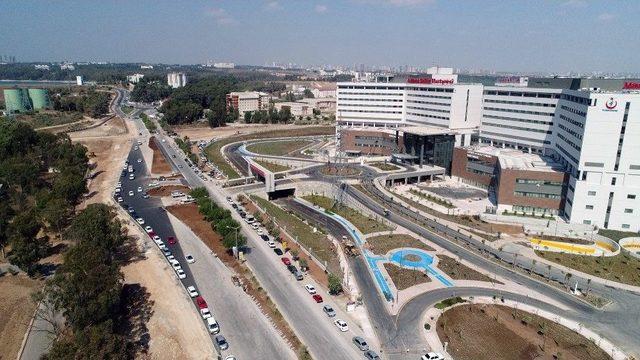 Şehir Hastanesi Girişine Dönel Kavşak