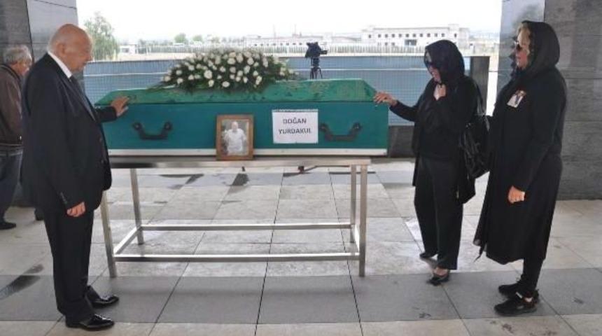 Gazeteci Yurdakul, Ankara'da Son Yolculuğuna Uğurlandı