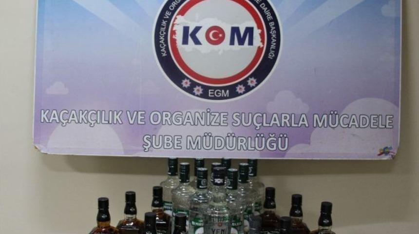 Piyasaya 6 Bin Lira Sahte Para S&uuml;ren Şahıs Tutuklandı