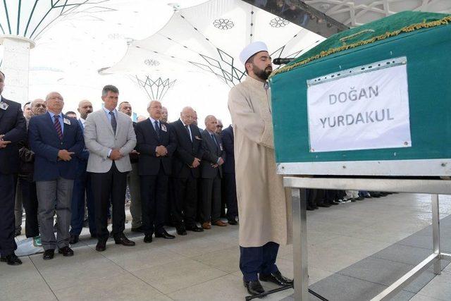 Gazeteci-yazar Doğan Yurdakul Son Yolculuğuna Uğurlandı 1