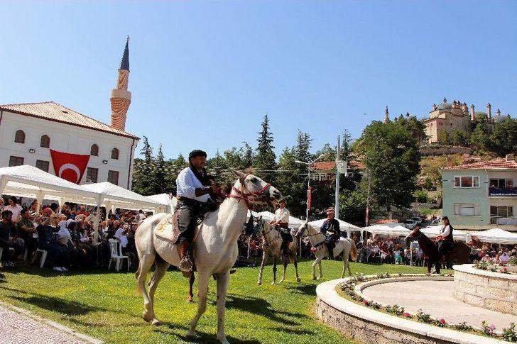 Seyitgazi’nin Kurtuluşu Coşkuyla Kutlandı G2