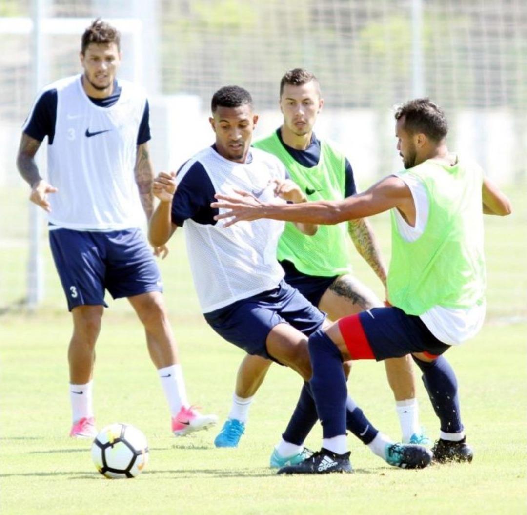 Antalyaspor İstasyon &Ccedil;alıştı