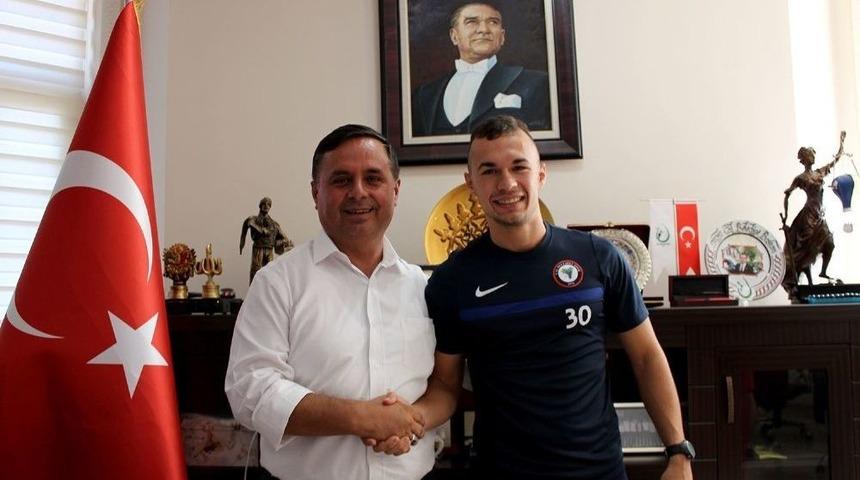 Amat&ouml;r Lige Rus Transfer