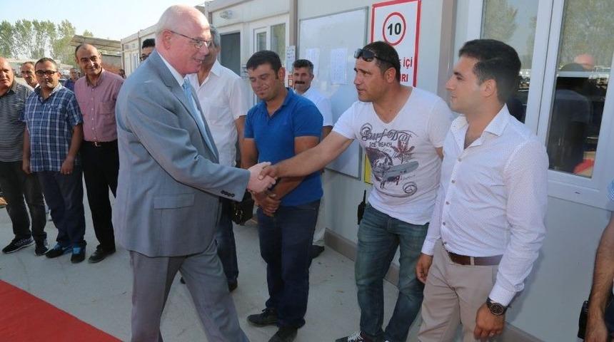 Başkan Kurt’tan Temizlik İşçilerine Teşekkür