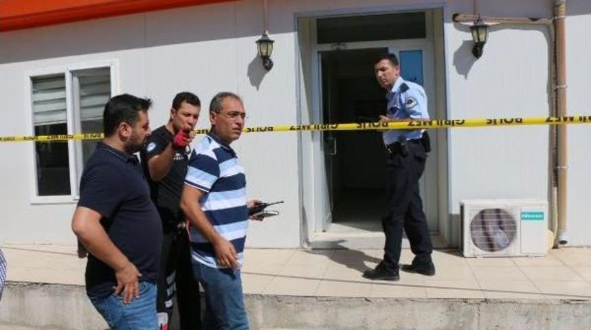 Valilik Binası Inşaatında Kavga: 1 &Ouml;l&uuml;