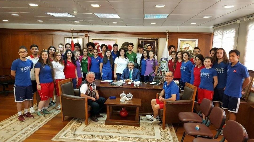 Konuk Ekiplerden Nazilli&rsquo;ye &Ouml;vg&uuml;