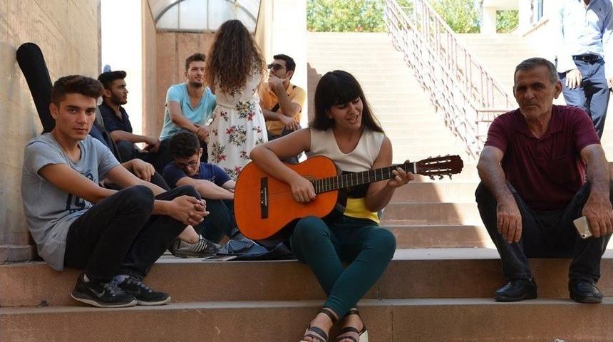Harran &Uuml;niversitesinde &Ouml;zel Yetenek Sınavları Başladı