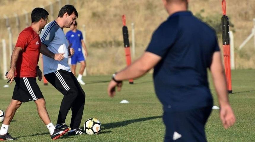 Evkur Yeni Malatyaspor, Kasımpaşa Ma&ccedil;ının Taktiğini &Ccedil;alıştı