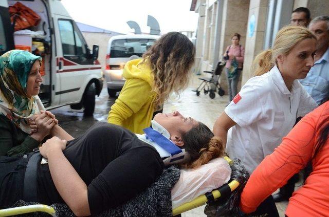 Zonguldak’ta Trafik Kazası: 3 Yaralı 1