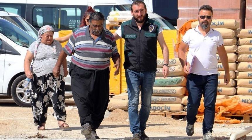 Uyuşturucu Satan Yaşlı Kadın Tutuklandı, Kocası Serbest