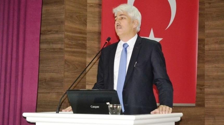 Ayvalık&rsquo;ta Meb Daire Başkanı Erdoğan Yeni M&uuml;fredatı Anlattı