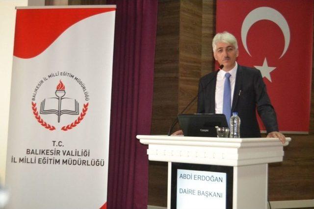 Ayvalık’ta Meb Daire Başkanı Erdoğan Yeni Müfredatı Anlattı 2