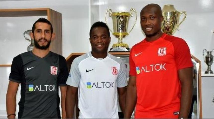 Balıkesirspor'da Imzalar Tamam