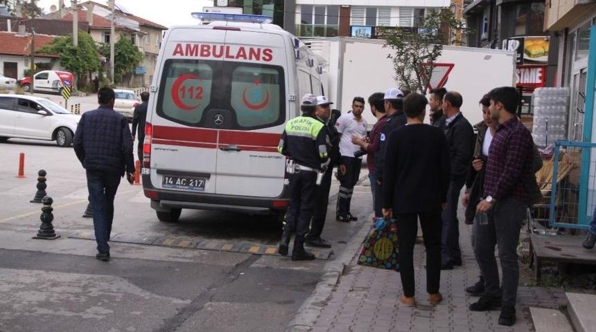 &Ouml;zel Halk Otob&uuml;s&uuml;n&uuml;n &Ccedil;arptığı Yaşlı Adam Yaralandı