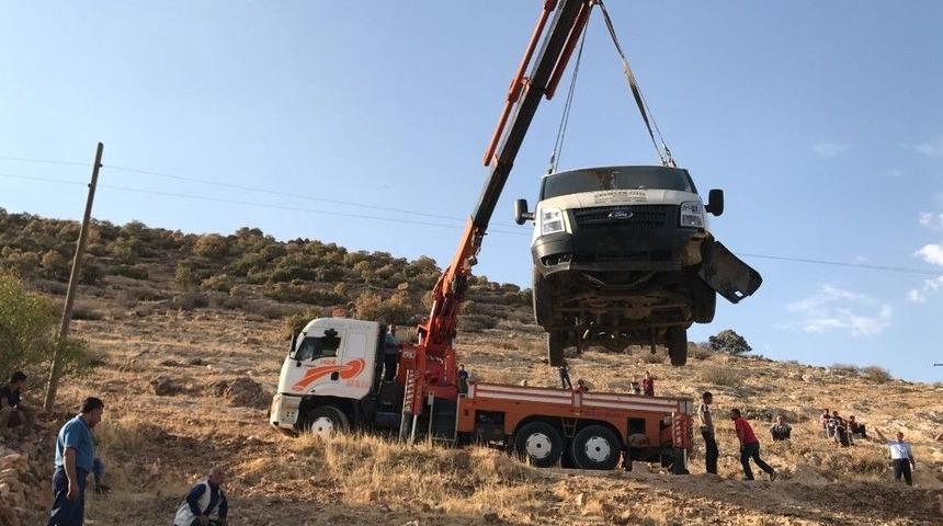 Mardin&rsquo;de Trafik Kazası: 3 Yaralı