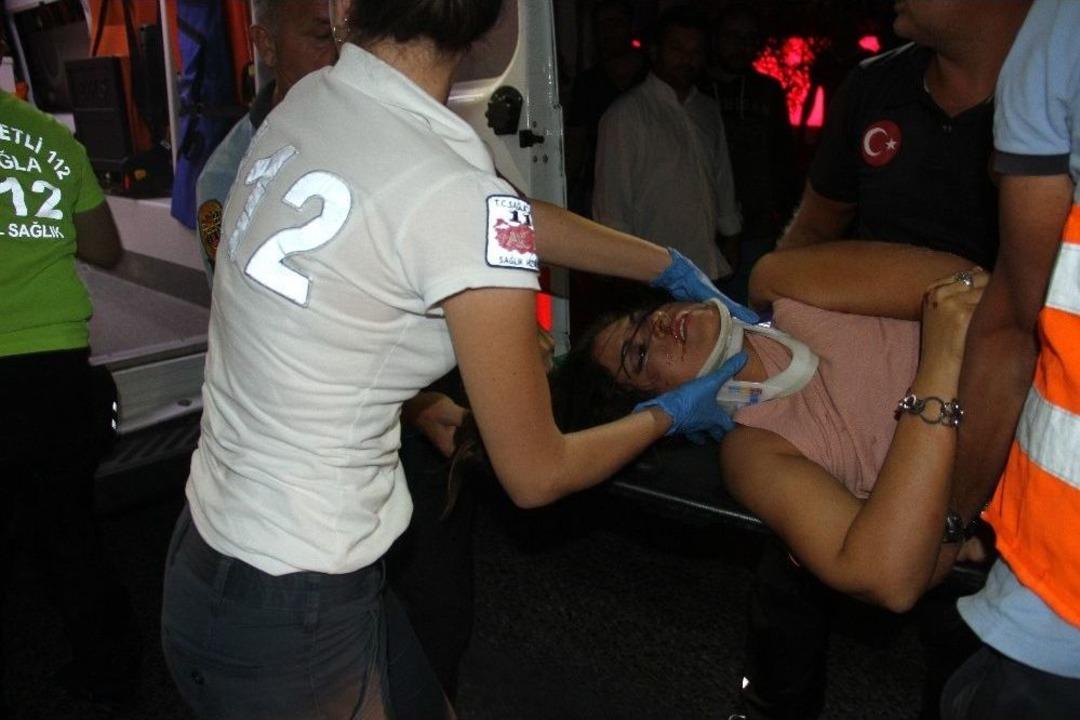 Fethiye&rsquo;de Trafik Kazası 1&rsquo;i Ağır 4 Yaralı