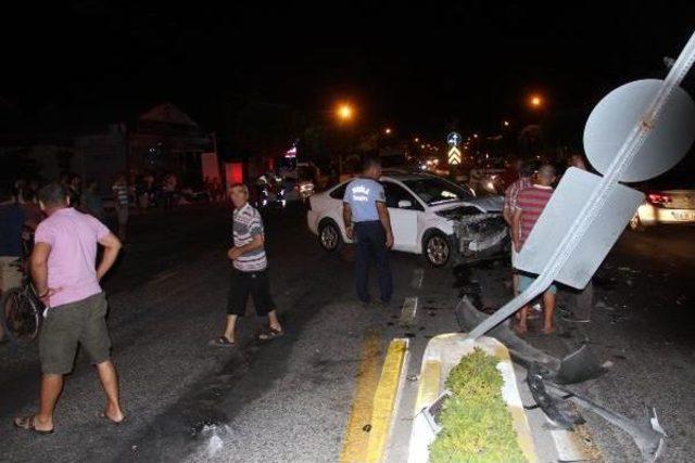 Fethiye'de Trafik Kazası: 1'i Ağır, 4 Yaralı 