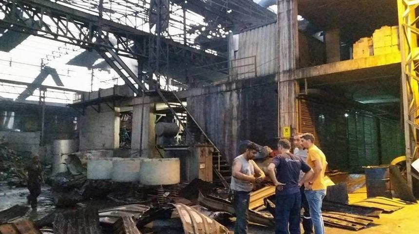 Hatay&rsquo;da &Ccedil;elikhanede Kazan Patladı: 2 Yaralı