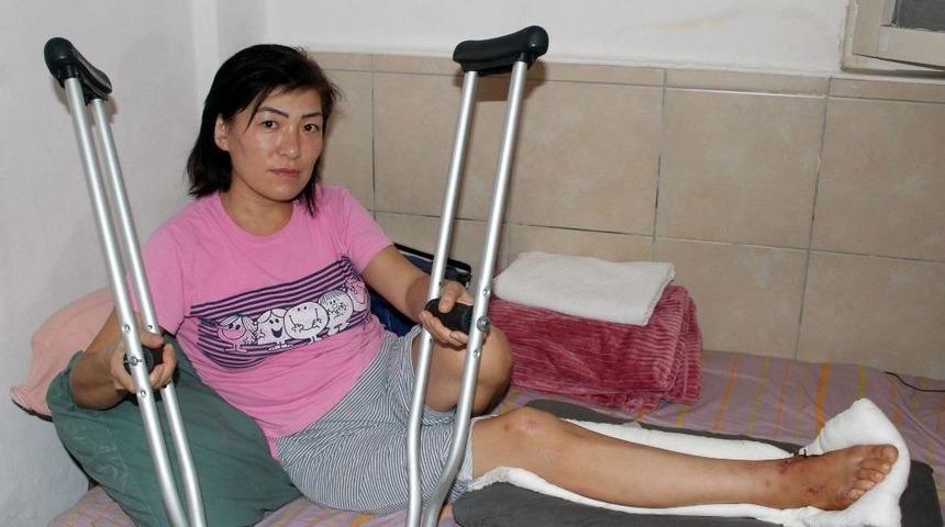 Otomobilin Çarpıp Kaçtığı Kırgız Kadının Başına Gelmeyen Kalmadı