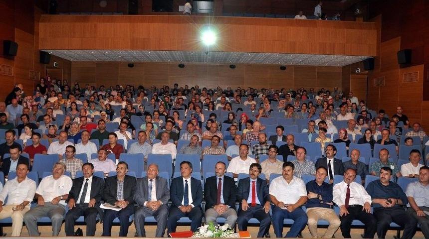 G&uuml;m&uuml;şhane&rsquo;de &Ouml;ğretmenlere Yeni M&uuml;fredat Anlatıldı