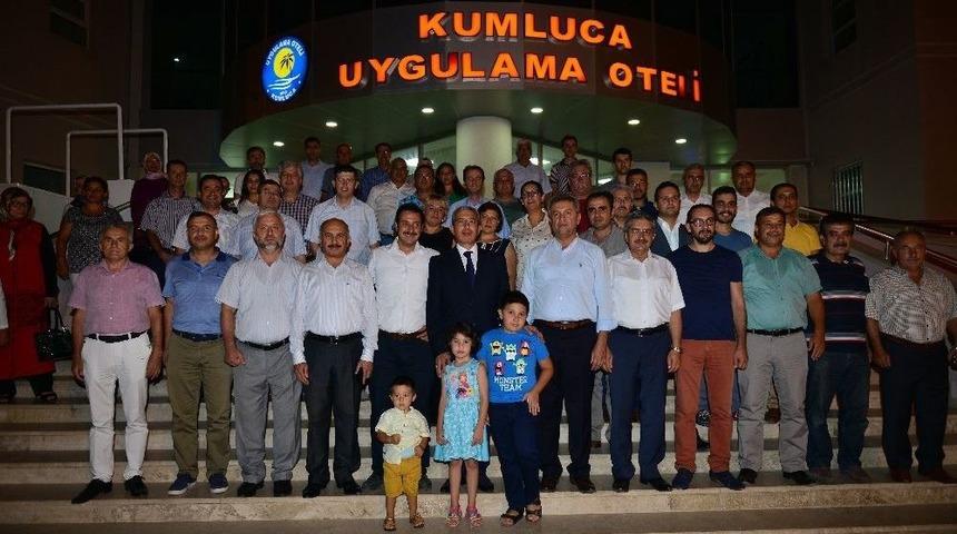 Kaymakam İ&ccedil;in Veda Yemeği D&uuml;zenlendi