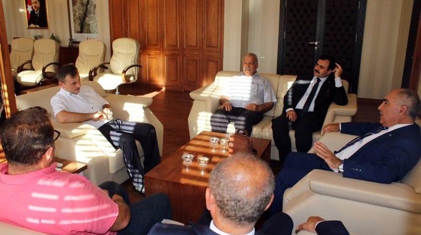 Birecik&rsquo;te Eğitim Sorunları Masaya Yatırıldı