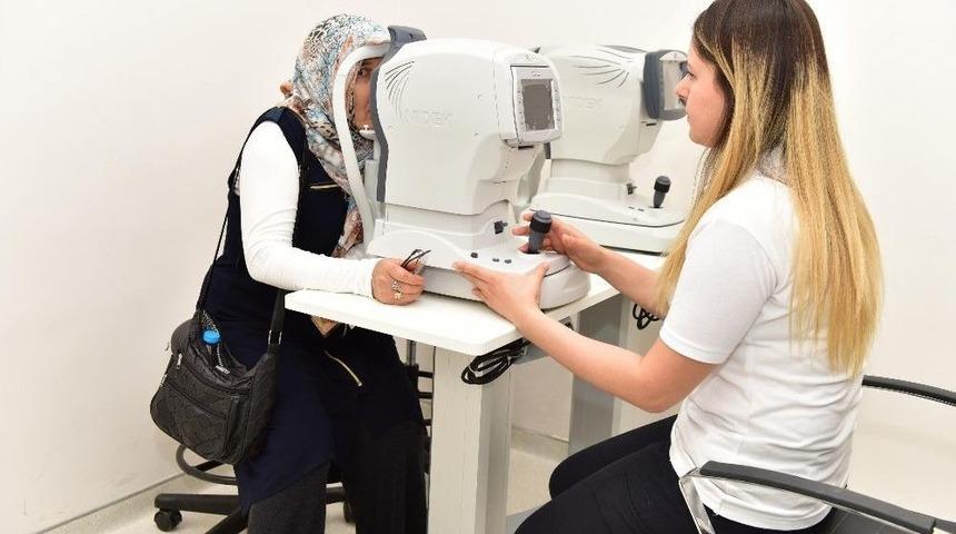 Kepez&rsquo;de Tam Donanımlı G&ouml;z Muayenesi