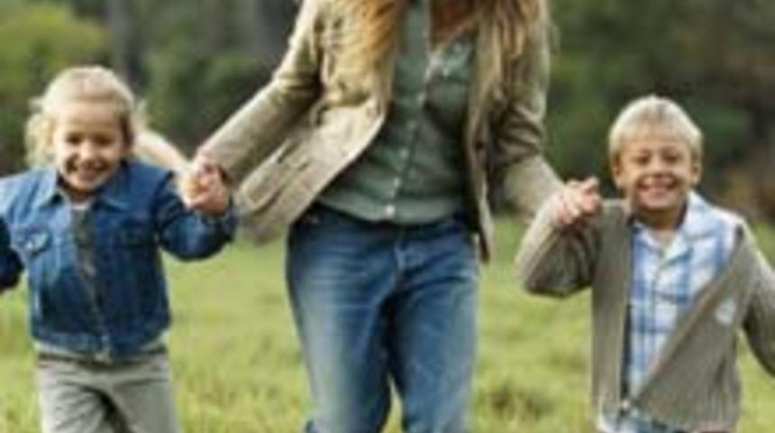 &Ccedil;alışan Anneler Neden Su&ccedil;lu Hissetmemeli?