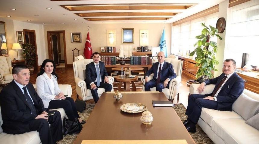 Bakan Kurtulmuş, &Ouml;zbekistan Başbakan Yardımcısı Ku&ccedil;karov İle Bir Araya Geldi