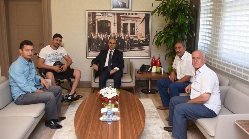 Vali Demirtaş: "şehitlerimize Minnet Bor&ccedil;luyuz"