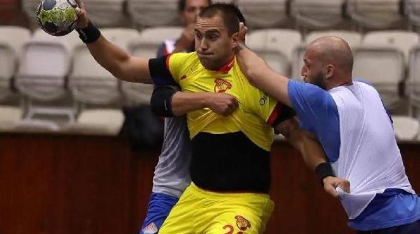 G&ouml;ztepe'den İzmir B&uuml;y&uuml;kşehir Belediyespor'a Oyuncu Desteği