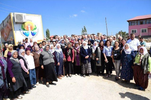 Saimbeyli’nin Sorunlarına Kadın Eli Değiyor