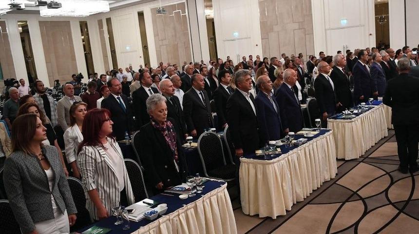 Kılı&ccedil;daroğlu: "&uuml;niversitelerimiz Bilgi &Uuml;retemez Noktaya Geldi"