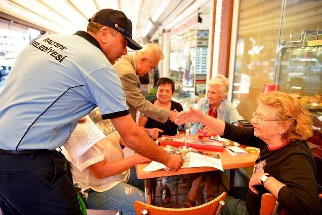 Maltepe Zabıtasından Vatandaşlara G&uuml;l 1