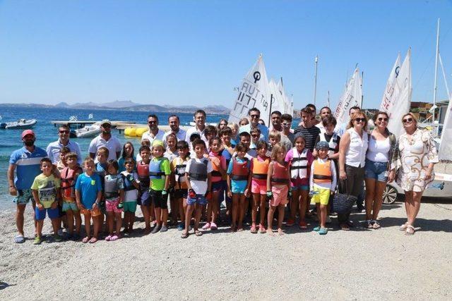 3. Karaova Bağbozumu Şenliği Başladı 1