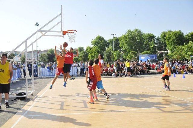 Sokakta Pota Heyecanı 1