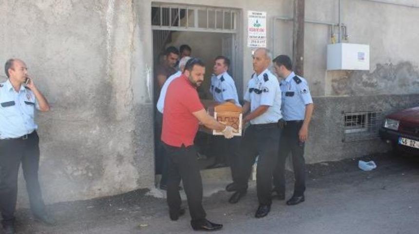 Oğlunu T&uuml;fekle &Ouml;ld&uuml;rd&uuml;