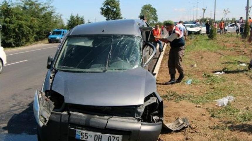 Samsun'da Kaza 2 &Ouml;l&uuml;, 5 Yaralı